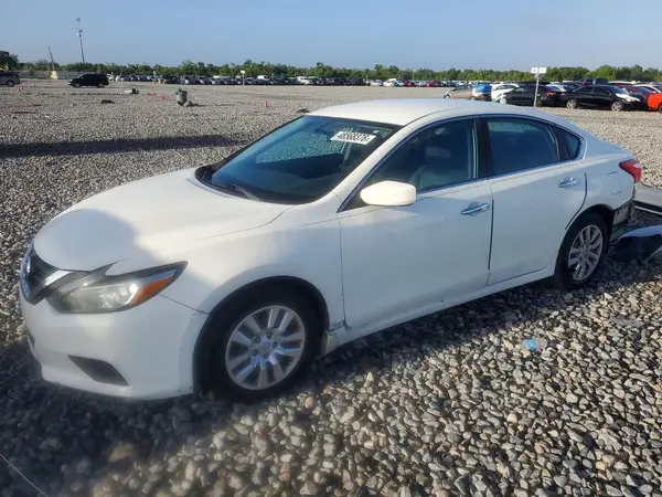 1N4AL3AP8HC254421 2017 NISSAN ALTIMA - Image 1