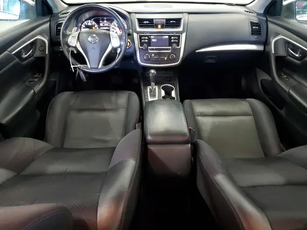 1N4AL3AP8HC257075 2017 NISSAN ALTIMA - Image 8
