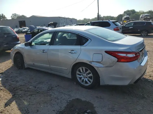 1N4AL3AP8HC258324 2017 NISSAN ALTIMA - Image 2