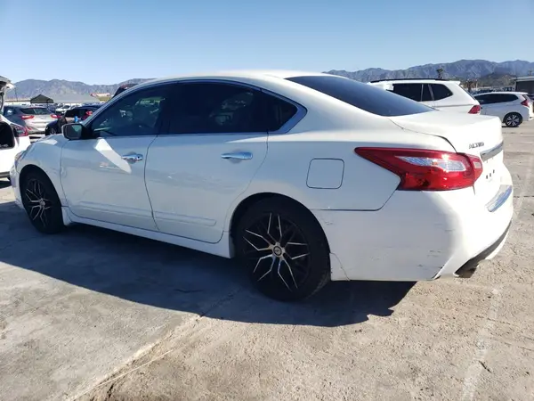 1N4AL3AP8HC259022 2017 NISSAN ALTIMA - Image 2