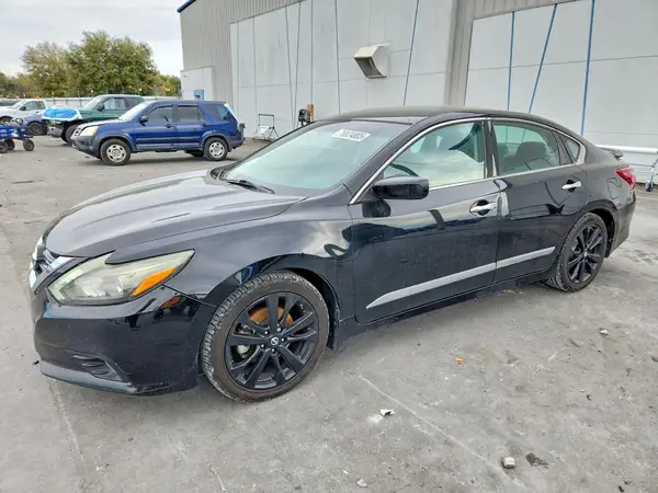 1N4AL3AP8HC259439 2017 NISSAN ALTIMA - Image 1