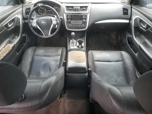1N4AL3AP8HC262048 2017 NISSAN ALTIMA - Image 8