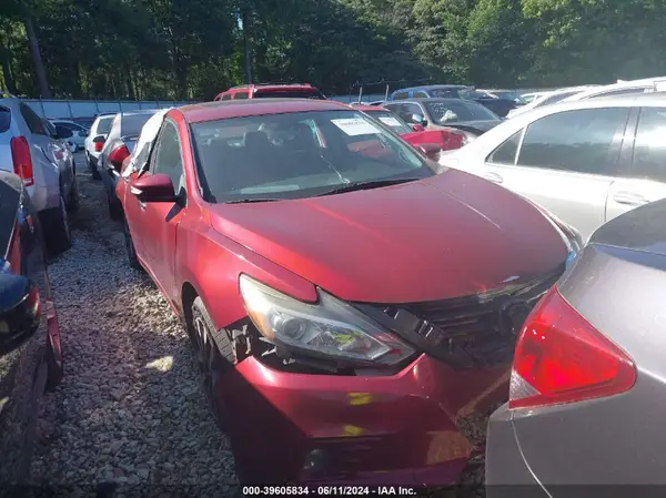1N4AL3AP8HC262714 2017 NISSAN ALTIMA - Image 1