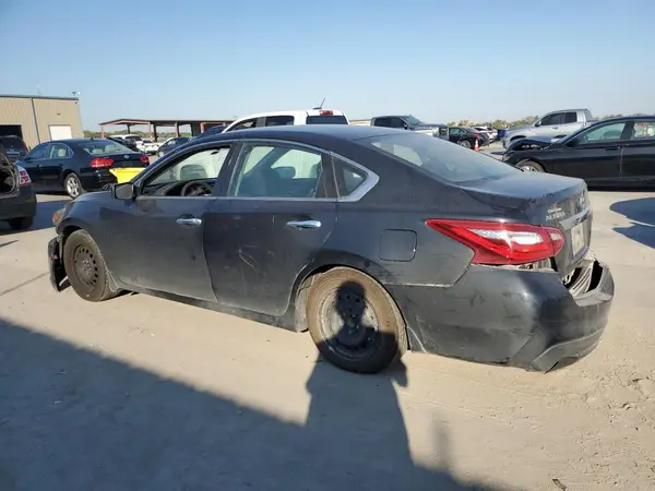 1N4AL3AP8HC262759 2017 NISSAN ALTIMA - Image 2