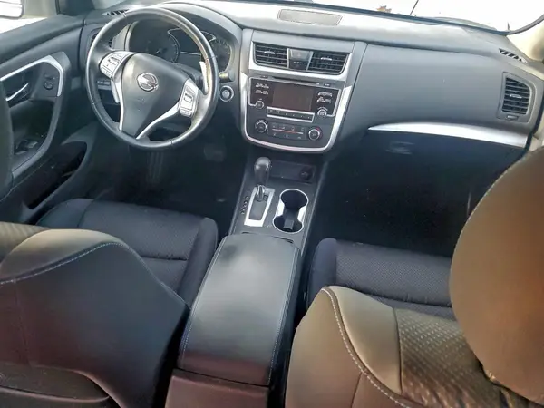 1N4AL3AP8HC263667 2017 NISSAN ALTIMA - Image 8