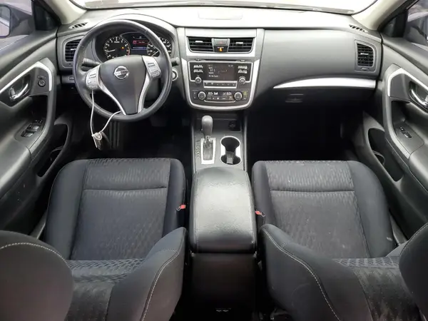 1N4AL3AP8HC272448 2017 NISSAN ALTIMA - Image 8