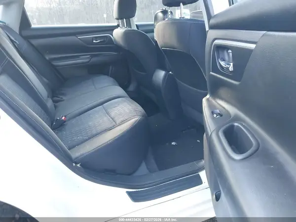 1N4AL3AP8HC274216 2017 NISSAN ALTIMA - Image 8