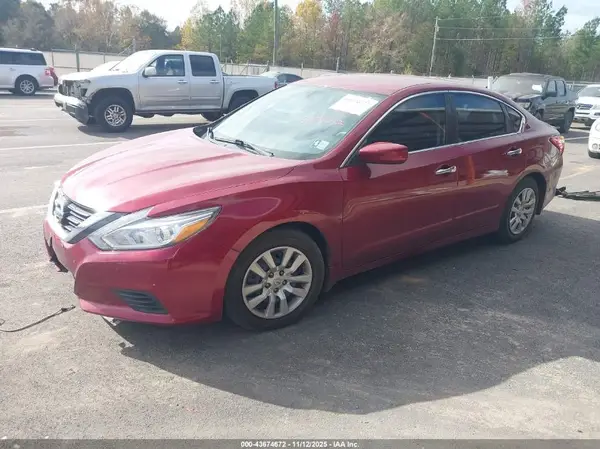 1N4AL3AP8HC274362 2017 NISSAN ALTIMA - Image 2