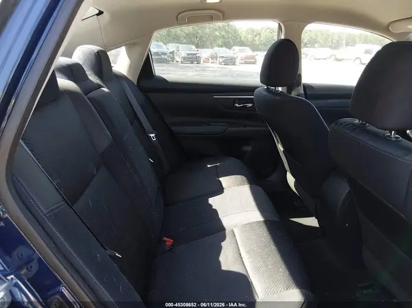 1N4AL3AP8HC274958 2017 NISSAN ALTIMA - Image 8