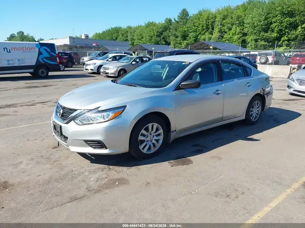 1N4AL3AP8HC274961 2017 NISSAN ALTIMA - Image 2