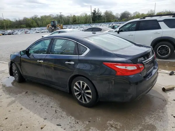 1N4AL3AP8HC275673 2017 NISSAN ALTIMA - Image 2