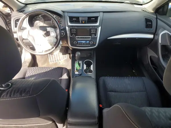 1N4AL3AP8HC275981 2017 NISSAN ALTIMA - Image 8