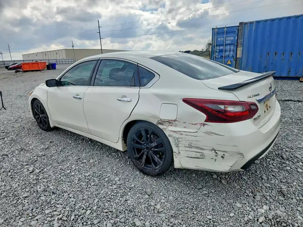 1N4AL3AP8HC284244 2017 NISSAN ALTIMA - Image 2