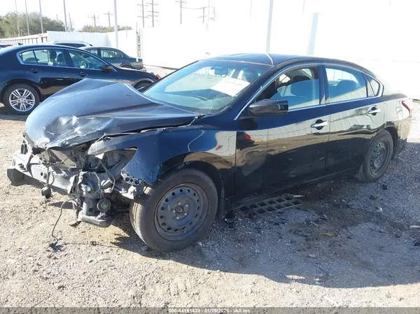 1N4AL3AP8HC284258 2017 NISSAN ALTIMA - Image 2