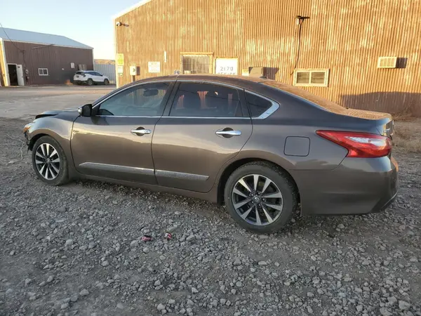 1N4AL3AP8HC285815 2017 NISSAN ALTIMA - Image 2