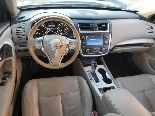 1N4AL3AP8HC285815 2017 NISSAN ALTIMA - Image 8
