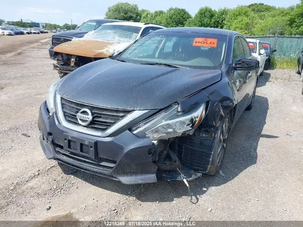1N4AL3AP8HC287161 2017 NISSAN ALTIMA - Image 2