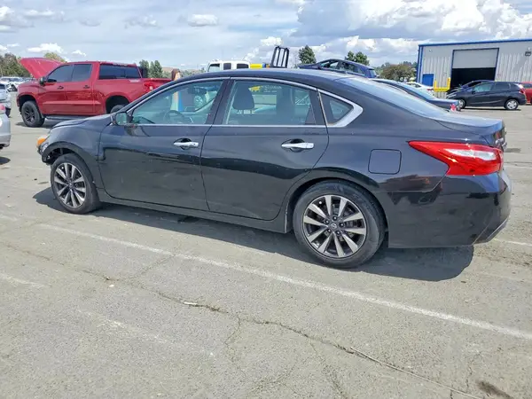 1N4AL3AP8HC287385 2017 NISSAN ALTIMA - Image 2