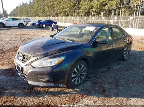 1N4AL3AP8HC287449 2017 NISSAN ALTIMA - Image 2
