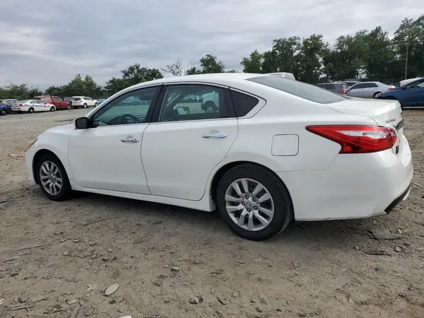 1N4AL3AP8HC288715 2017 NISSAN ALTIMA - Image 2