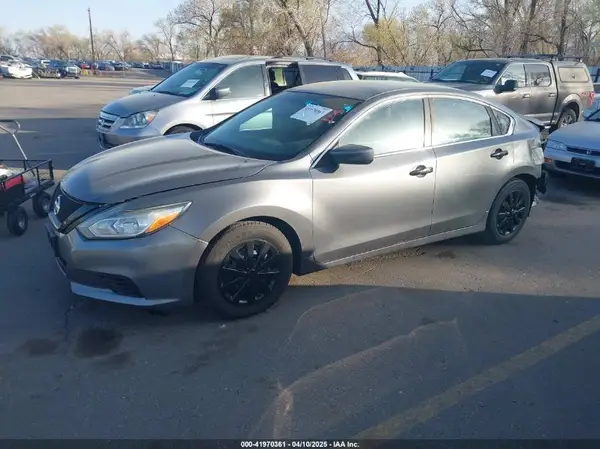 1N4AL3AP8HC290593 2017 NISSAN ALTIMA - Image 2