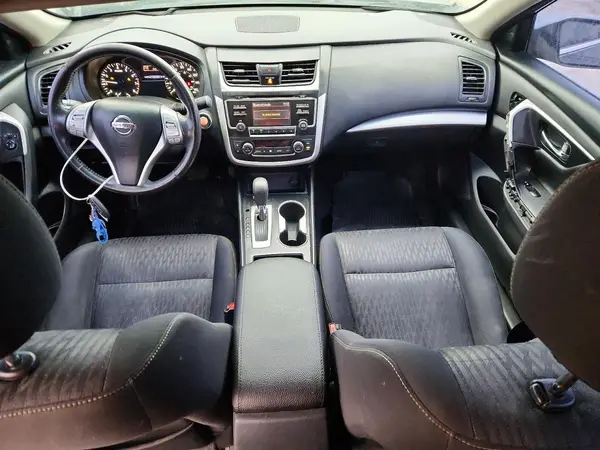 1N4AL3AP8HC290920 2017 NISSAN ALTIMA - Image 8
