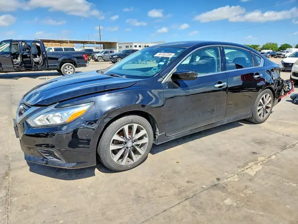 1N4AL3AP8HC291761 2017 NISSAN ALTIMA - Image 1