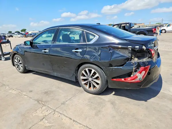 1N4AL3AP8HC291761 2017 NISSAN ALTIMA - Image 2