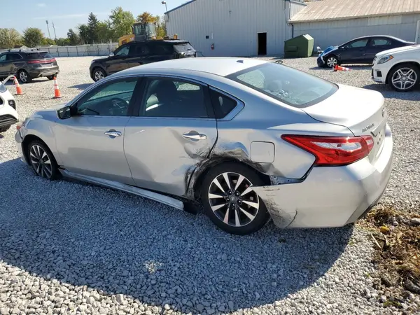 1N4AL3AP8HC293090 2017 NISSAN ALTIMA - Image 2