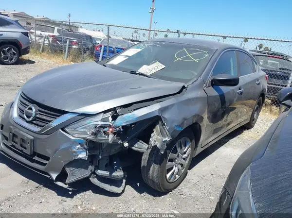 1N4AL3AP8HC294546 2017 NISSAN ALTIMA - Image 2