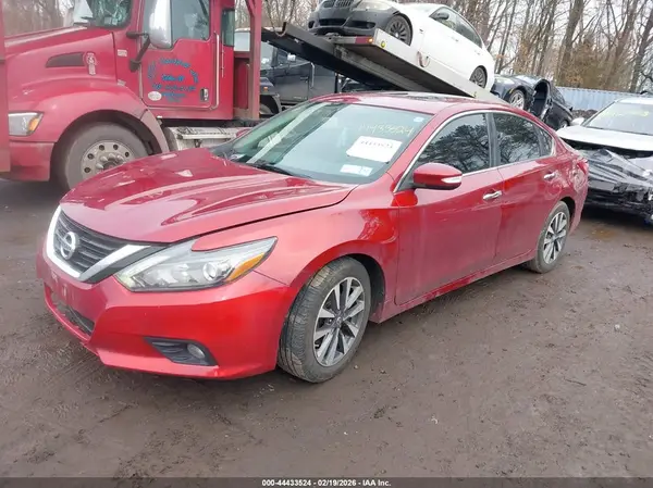 1N4AL3AP8HC295907 2017 NISSAN ALTIMA - Image 2