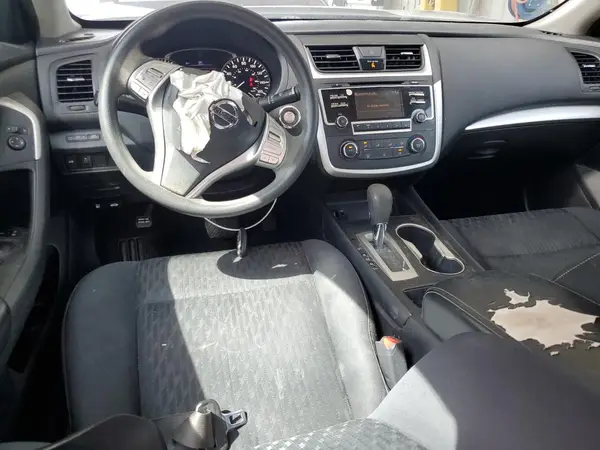 1N4AL3AP8HC470513 2017 NISSAN ALTIMA - Image 8