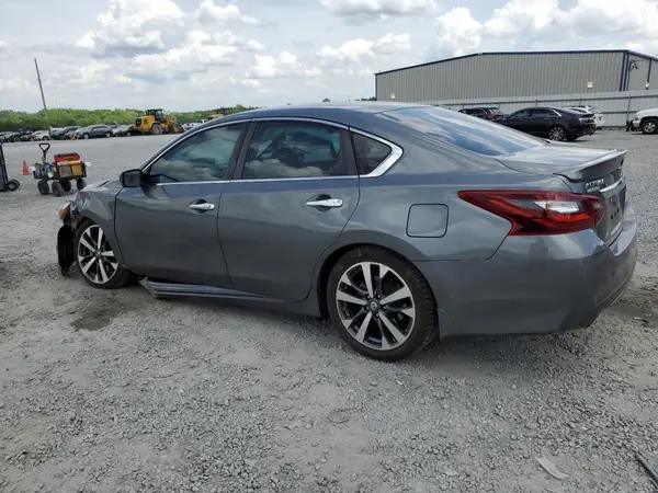 1N4AL3AP8HC471998 2017 NISSAN ALTIMA - Image 2