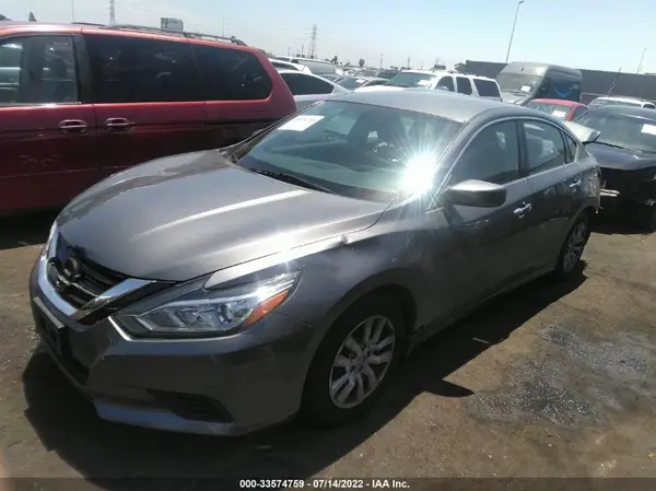 1N4AL3AP8HC475940 2017 NISSAN ALTIMA - Image 2