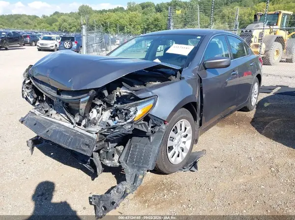 1N4AL3AP8HC477042 2017 NISSAN ALTIMA - Image 2