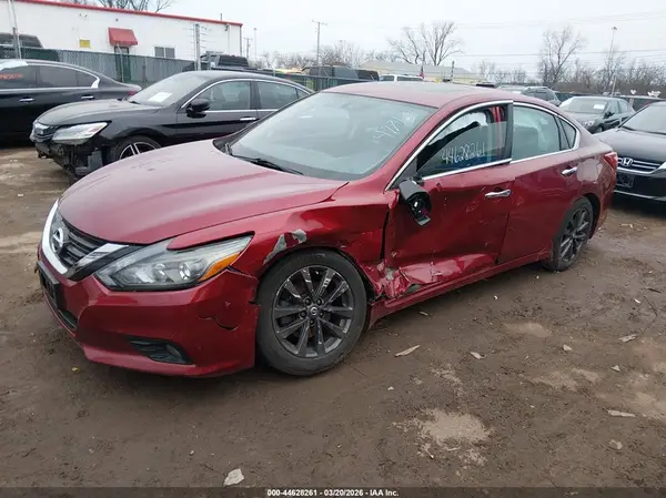 1N4AL3AP8HC477431 2017 NISSAN ALTIMA - Image 2