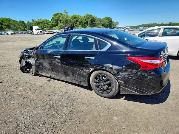 1N4AL3AP8HC479521 2017 NISSAN ALTIMA - Image 2