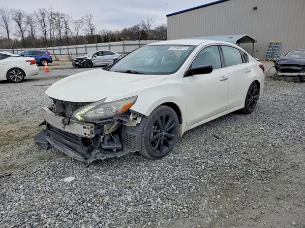 1N4AL3AP8HC479843 2017 NISSAN ALTIMA - Image 1