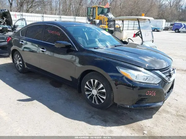 1N4AL3AP8HC481463 2017 NISSAN ALTIMA - Image 1