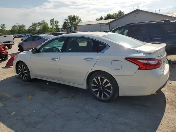1N4AL3AP8HC483553 2017 NISSAN ALTIMA - Image 2
