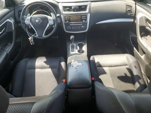 1N4AL3AP8HC484704 2017 NISSAN ALTIMA - Image 8