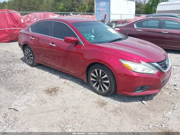 1N4AL3AP8HC485836 2017 NISSAN ALTIMA - Image 1