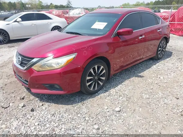 1N4AL3AP8HC485836 2017 NISSAN ALTIMA - Image 2