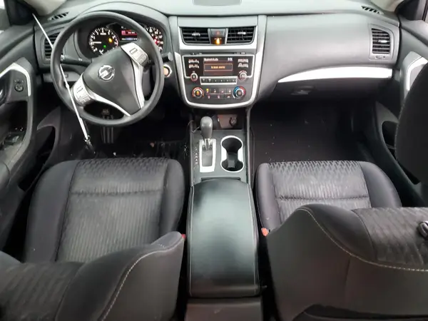 1N4AL3AP8HC486663 2017 NISSAN ALTIMA - Image 8