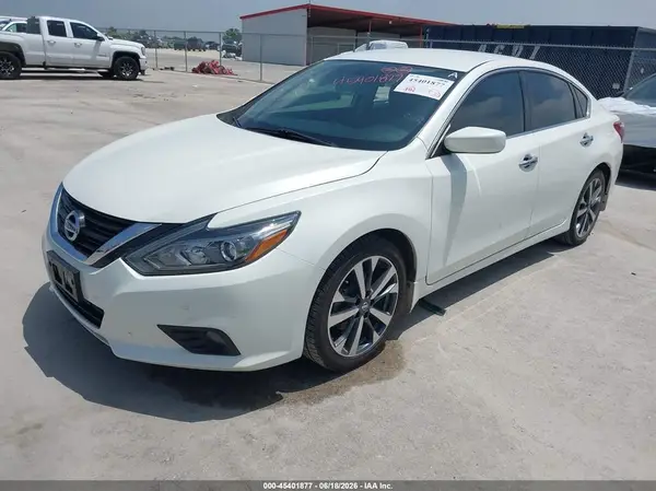 1N4AL3AP8HC488686 2017 NISSAN ALTIMA - Image 2