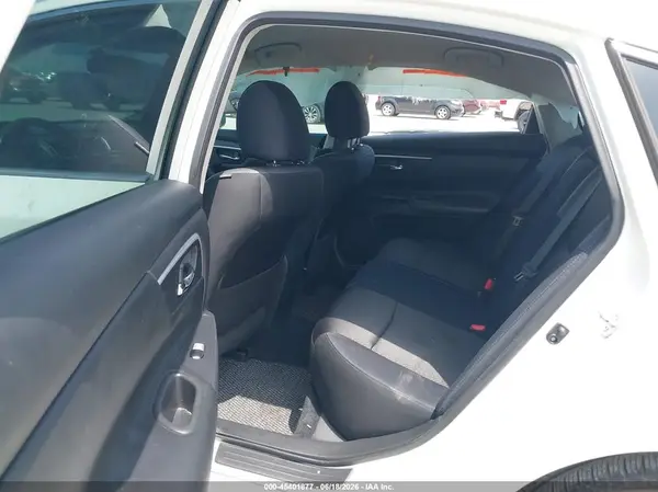 1N4AL3AP8HC488686 2017 NISSAN ALTIMA - Image 8
