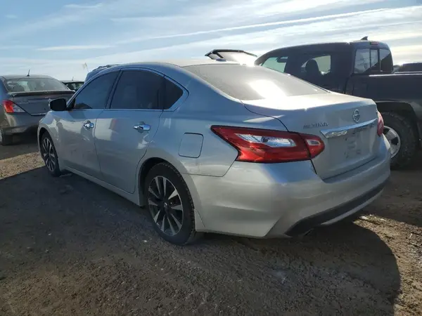 1N4AL3AP8HC488817 2017 NISSAN ALTIMA - Image 2