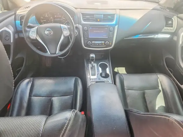1N4AL3AP8HC490065 2017 NISSAN ALTIMA - Image 8