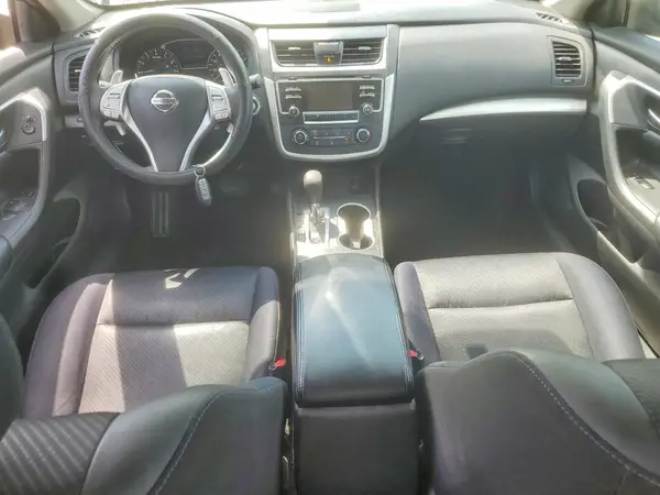 1N4AL3AP8HC492379 2017 NISSAN ALTIMA - Image 8