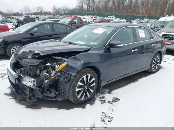 1N4AL3AP8HC493161 2017 NISSAN ALTIMA - Image 2